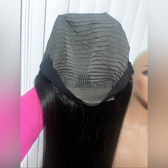 Brazilian Straight U Part Wig 20" front strap cut - Picture 5 of 8